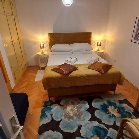 Hotel House Lanterna Pag Pag Town Zewnętrze zdjęcie